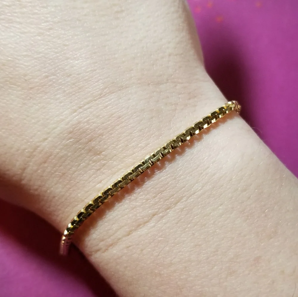 Relisted - Napier gold chain bracelet simple classic design minimalist - Picture 2 of 7